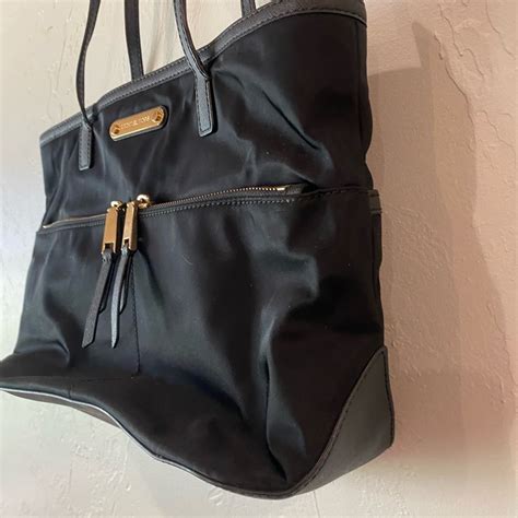 michael kors kempton medium pocket tote chili